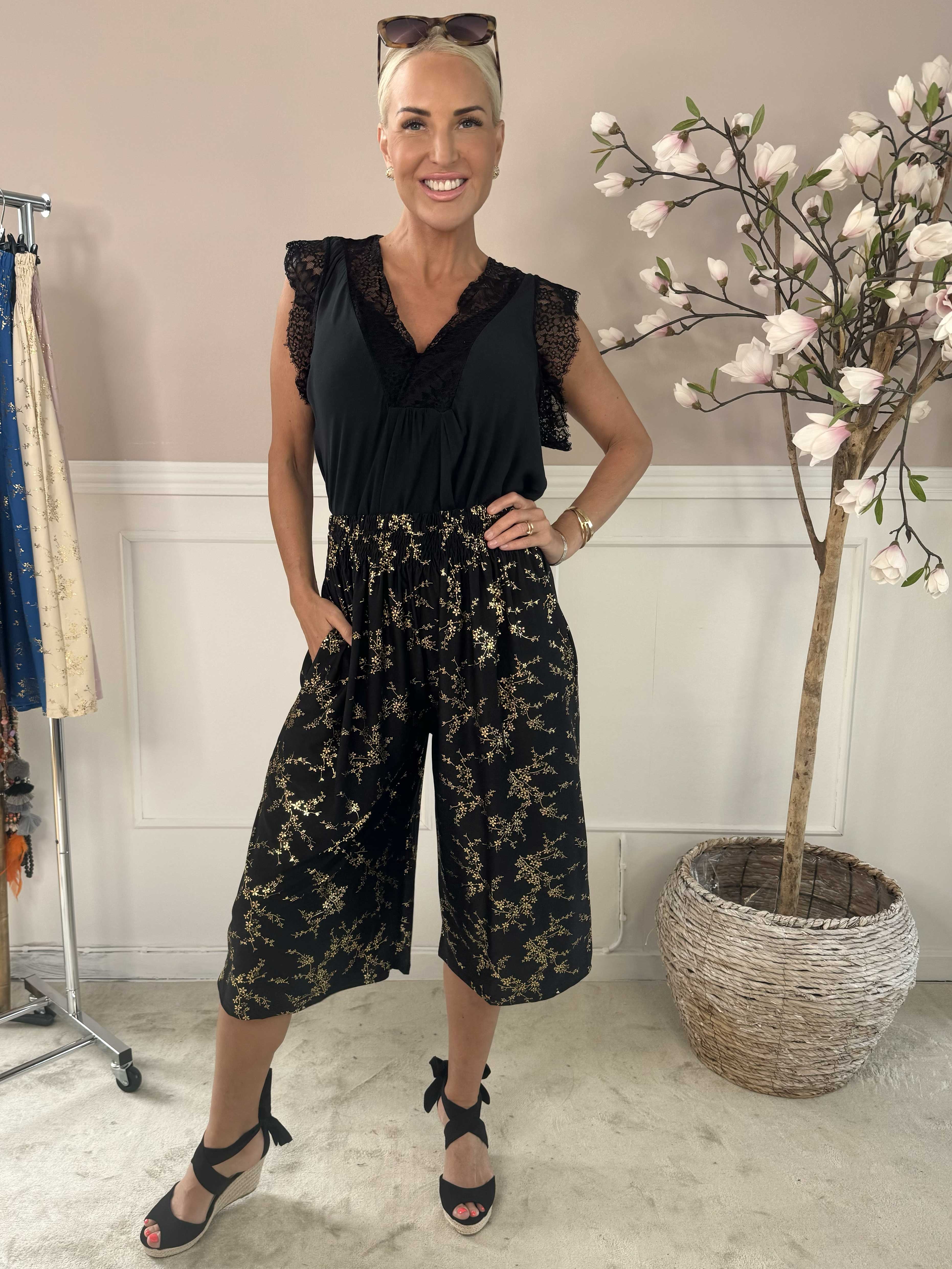 Pams Gold Knickers - Knickers i elastiskt tyg med resårkant